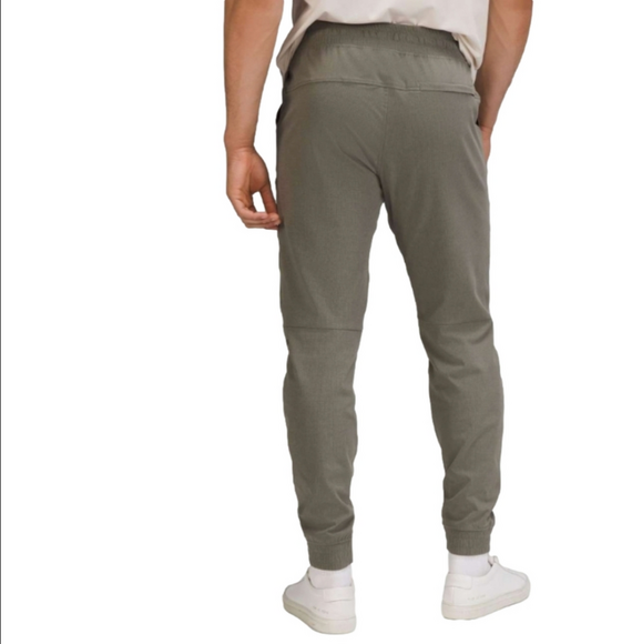Lululemon ABC joggers *WovenAir in sage grey - Picture 2 of 12